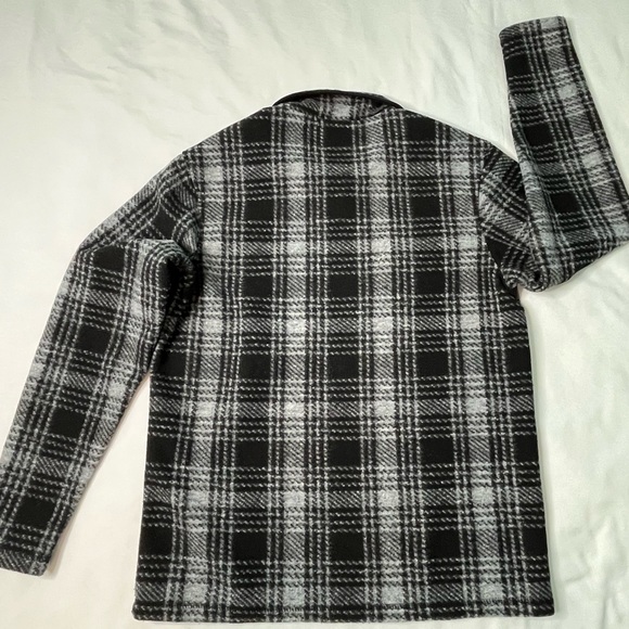 Black & White Plaid John Wayne Stock & Supply Quarter Zip Pullover. Size M.Plaid - Picture 12 of 12